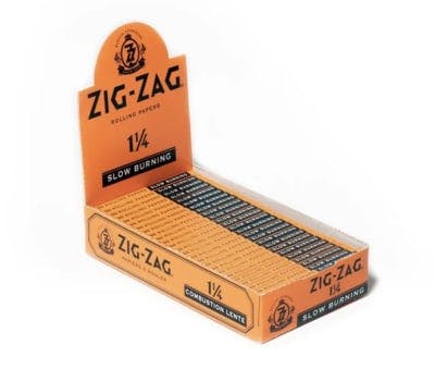 Zig Zag Orange 1 1/4 Papers - Orange 1 1/4 | Due North Cannabis Co 