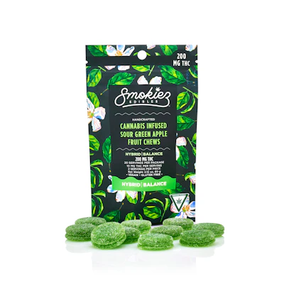 Sour Green Apple Hybrid 200mg THC Fruit Chews - EDIBLES by Smokiez Edibles at King of Budz