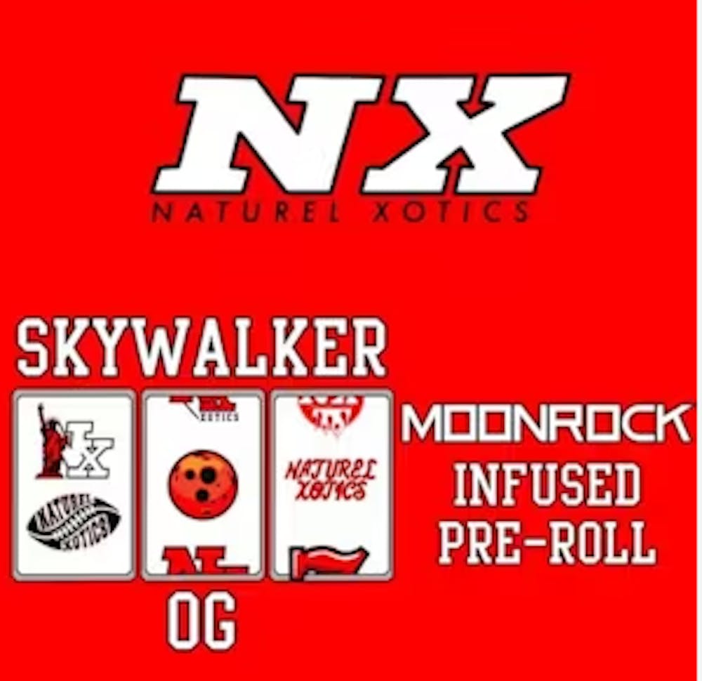 Product Moonrock Infused Preroll | Skywalker OG (I/H) Naturel Xotics