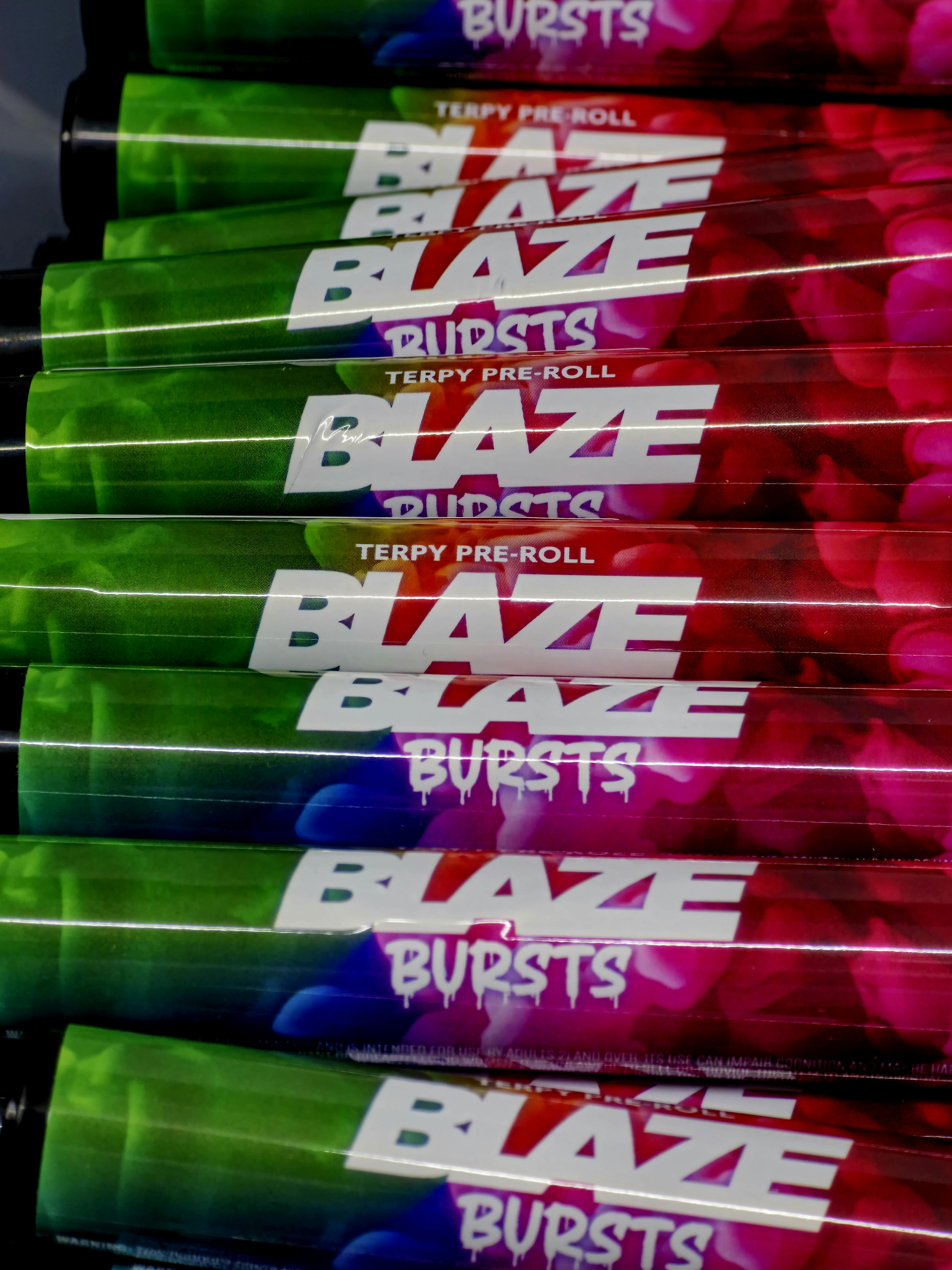 Blaze bursts Blaze Bursts Pre-Roll Bubblegum (H) 5pk - Star Buds