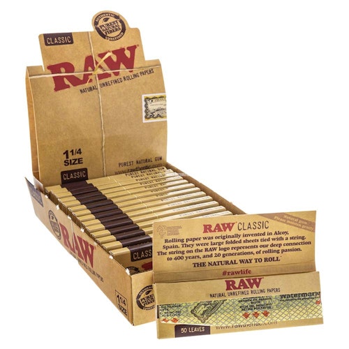 RAW Classic 1.25" Rolling Paper photo