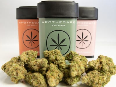 50% OFF Apothecare Organic Eighths