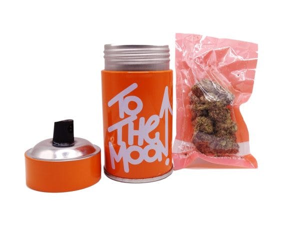 Photo of To The Moon – Spray Can Flower – Jupiter Juice