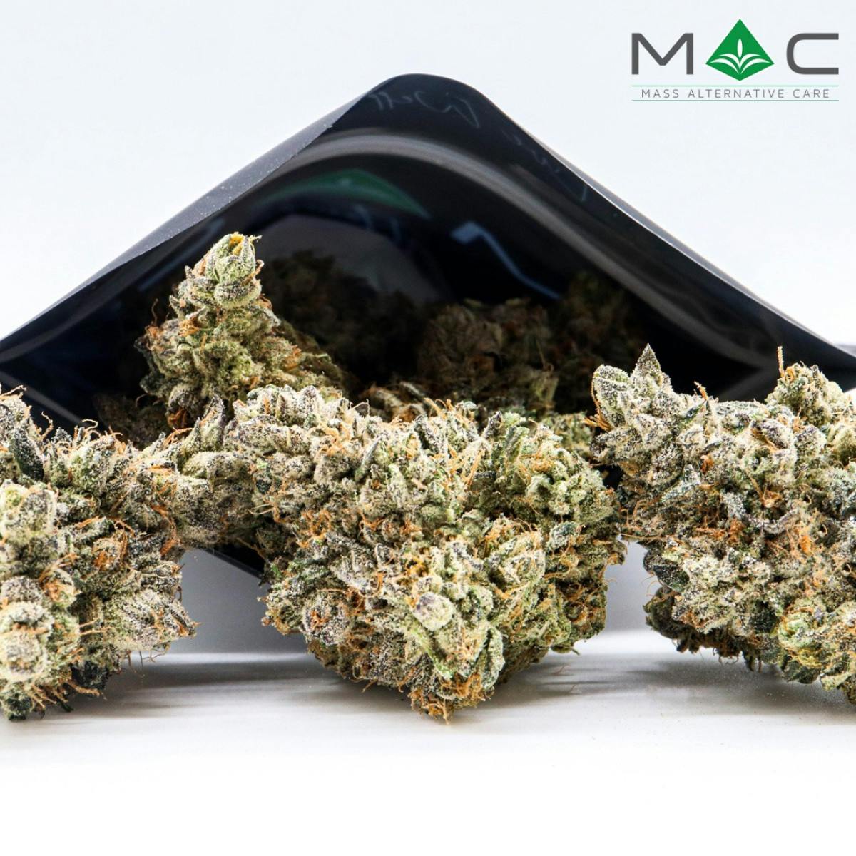 Photo of MAC Earthbender 28g