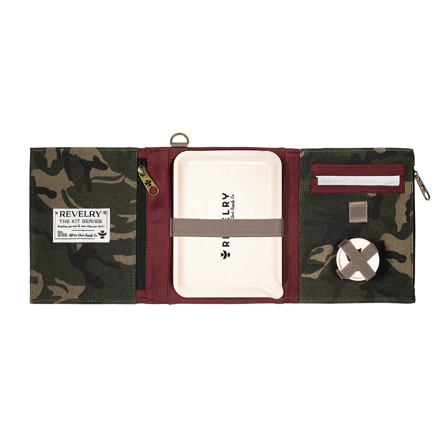 Revelry | Tri-Fold Rolling Kit | Assorted Colors