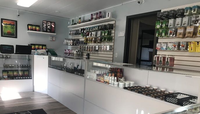 The Freedom Market - Cathlamet logo