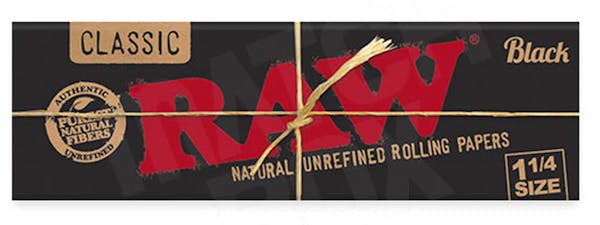 RAW Black Classic Rolling Papers - 1 ¼"