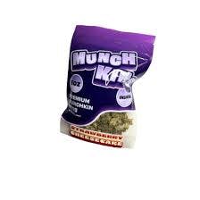MUNCHKINS-1 OZ PREMIUM SMALLS-Strawberry Cheesecake