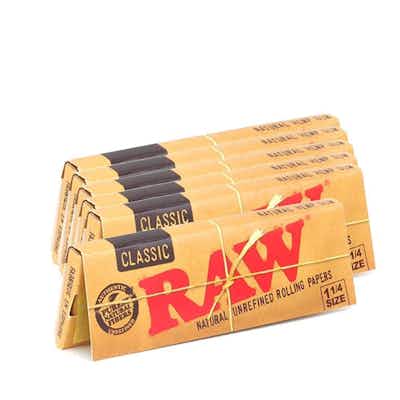 Product: Raw | Classic 1 1/4 Rolling Papers
