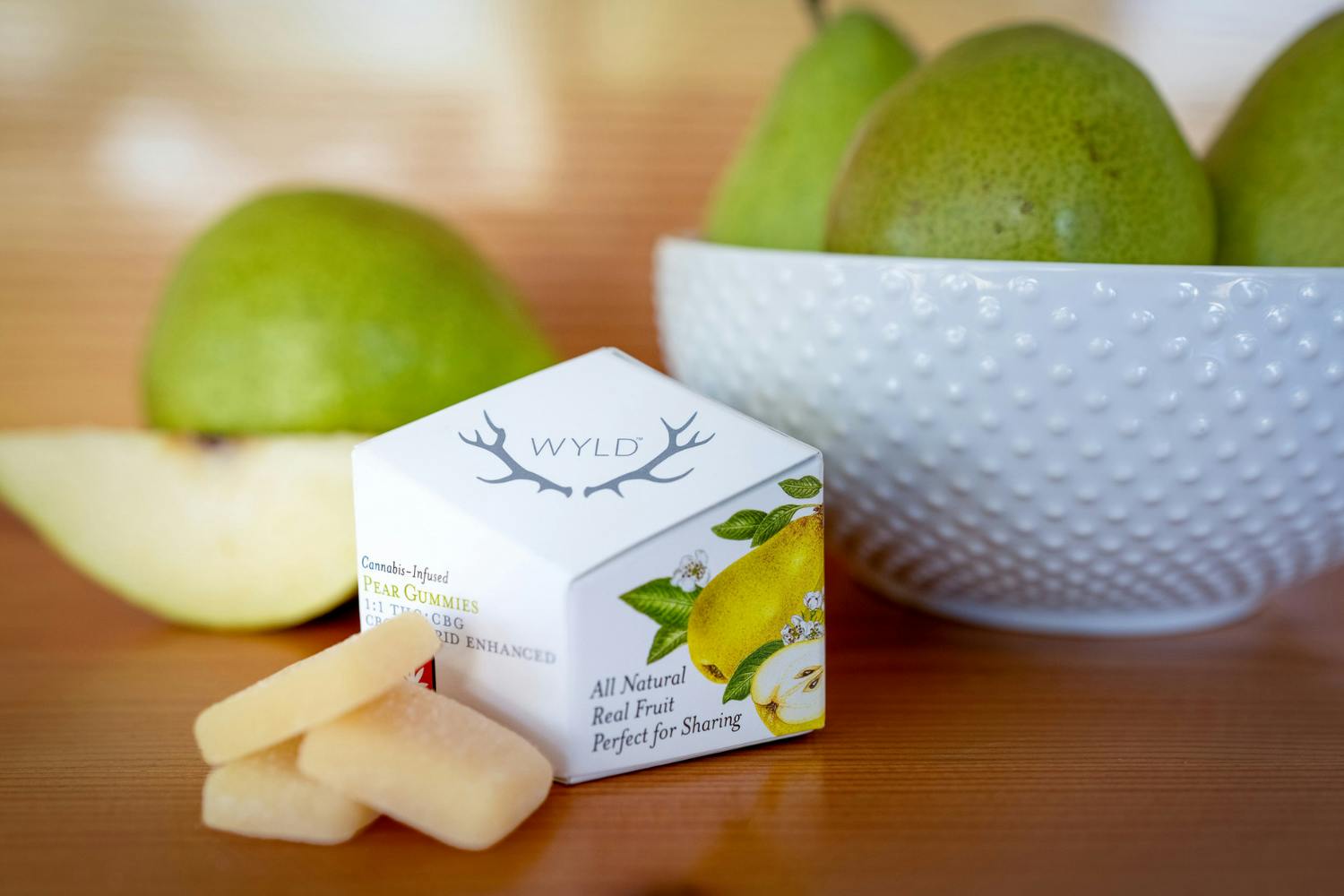 Product Wyld | Pear | 1:1 CBG + Hybrid Enhanced Gummies | 10ct | 100mg