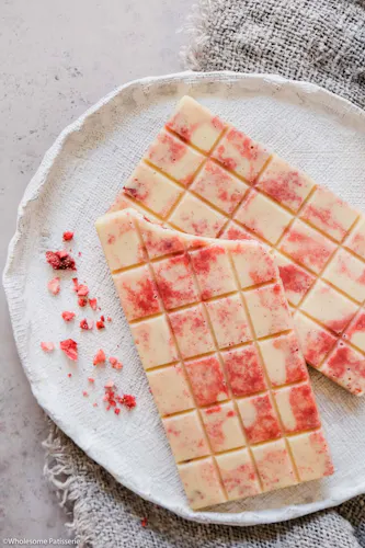 Chocolate Covered Strawberry Bar | 100mg-1