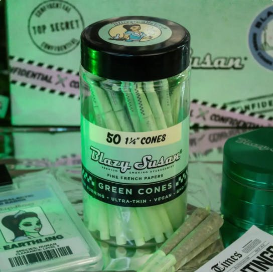 Blazy Susan | Green Cones (50pk) - 1 1/4 Size