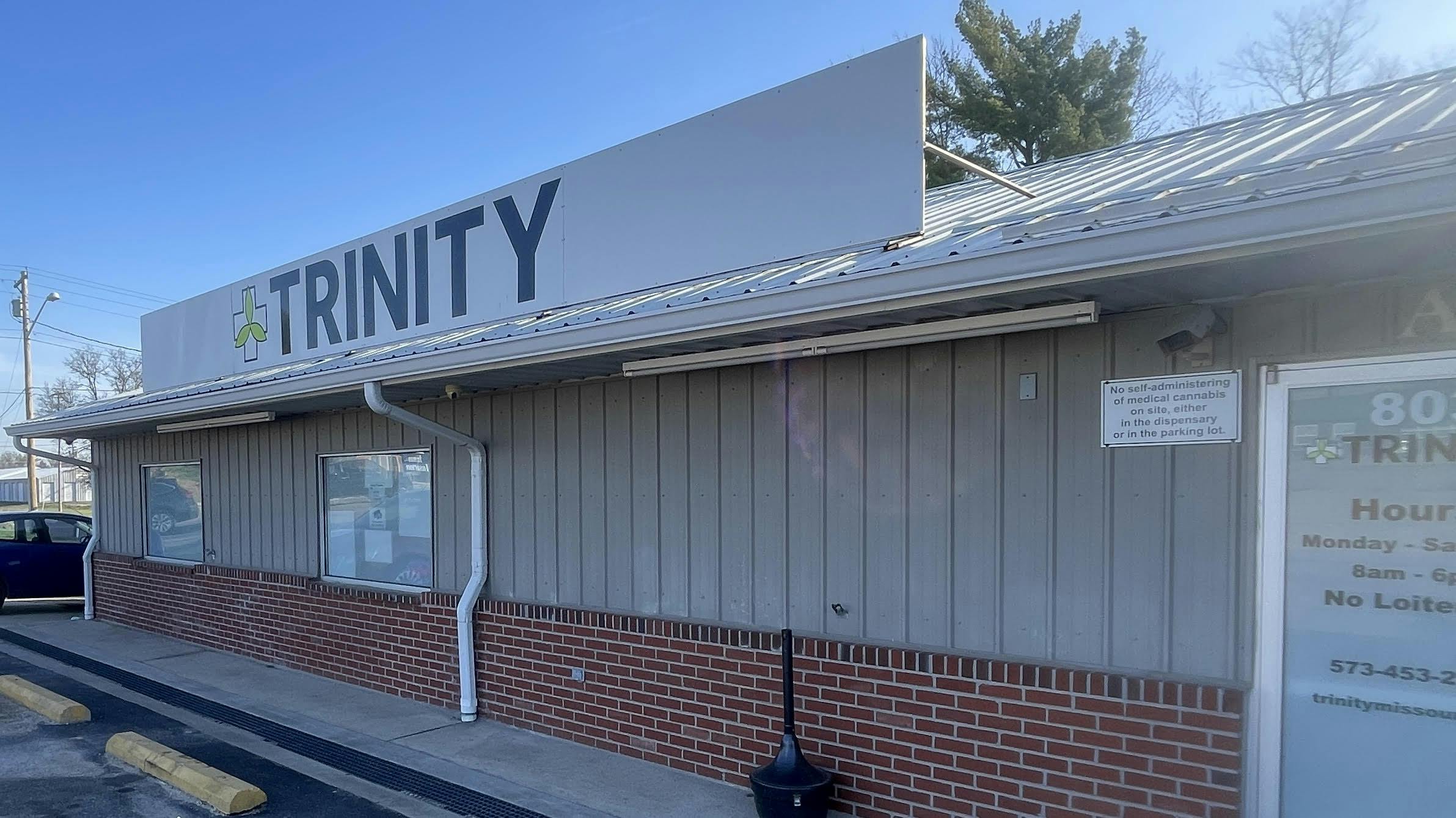 Trinity (Salem) logo