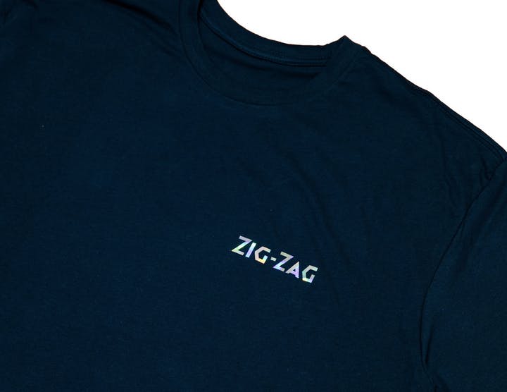 Zig-zag t-shirt - navy holographic - medium