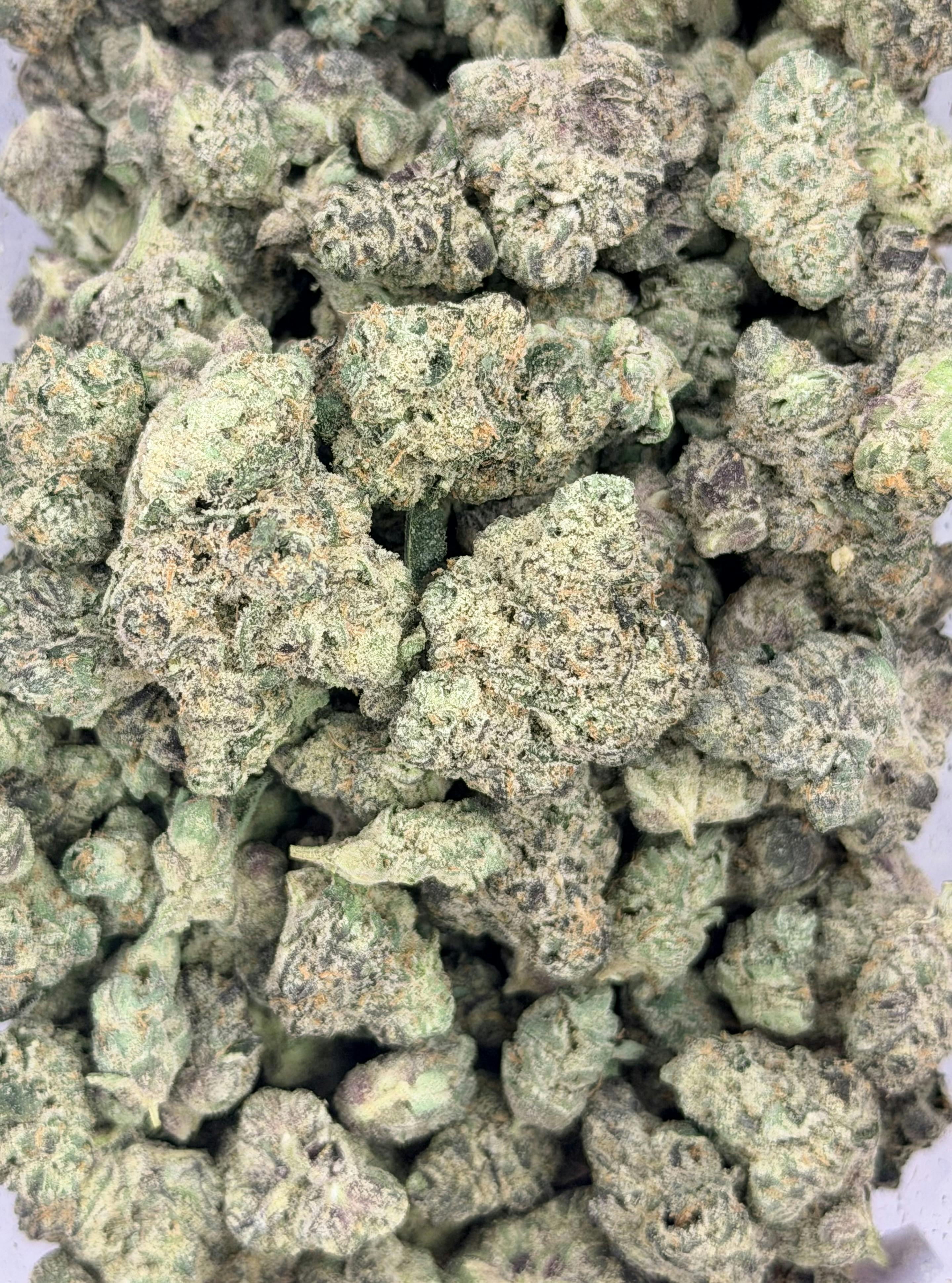 Dream Chaser | Deli Flower (Platinum)