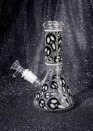 CannaStyle | Goth Bong