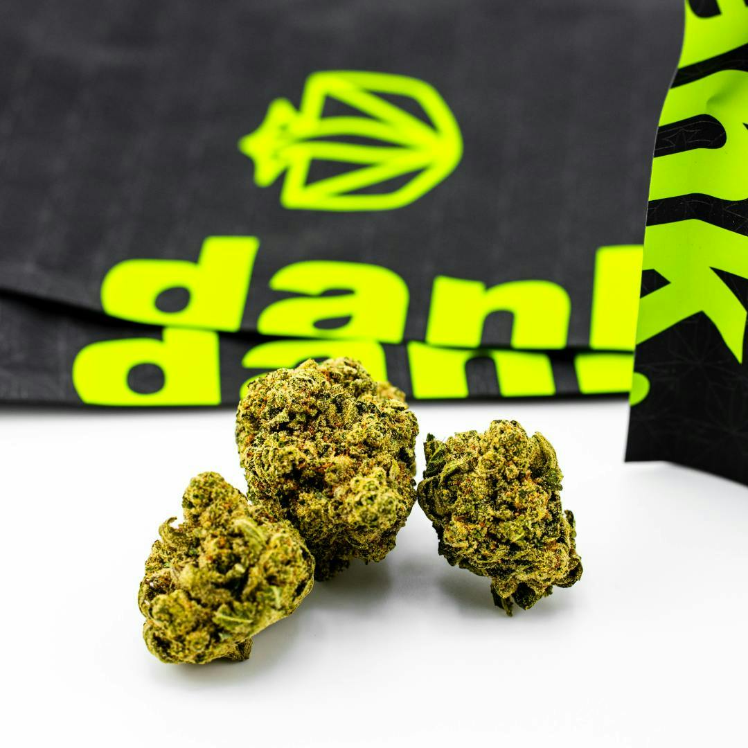 Photo of STRAWBERRY HAZE