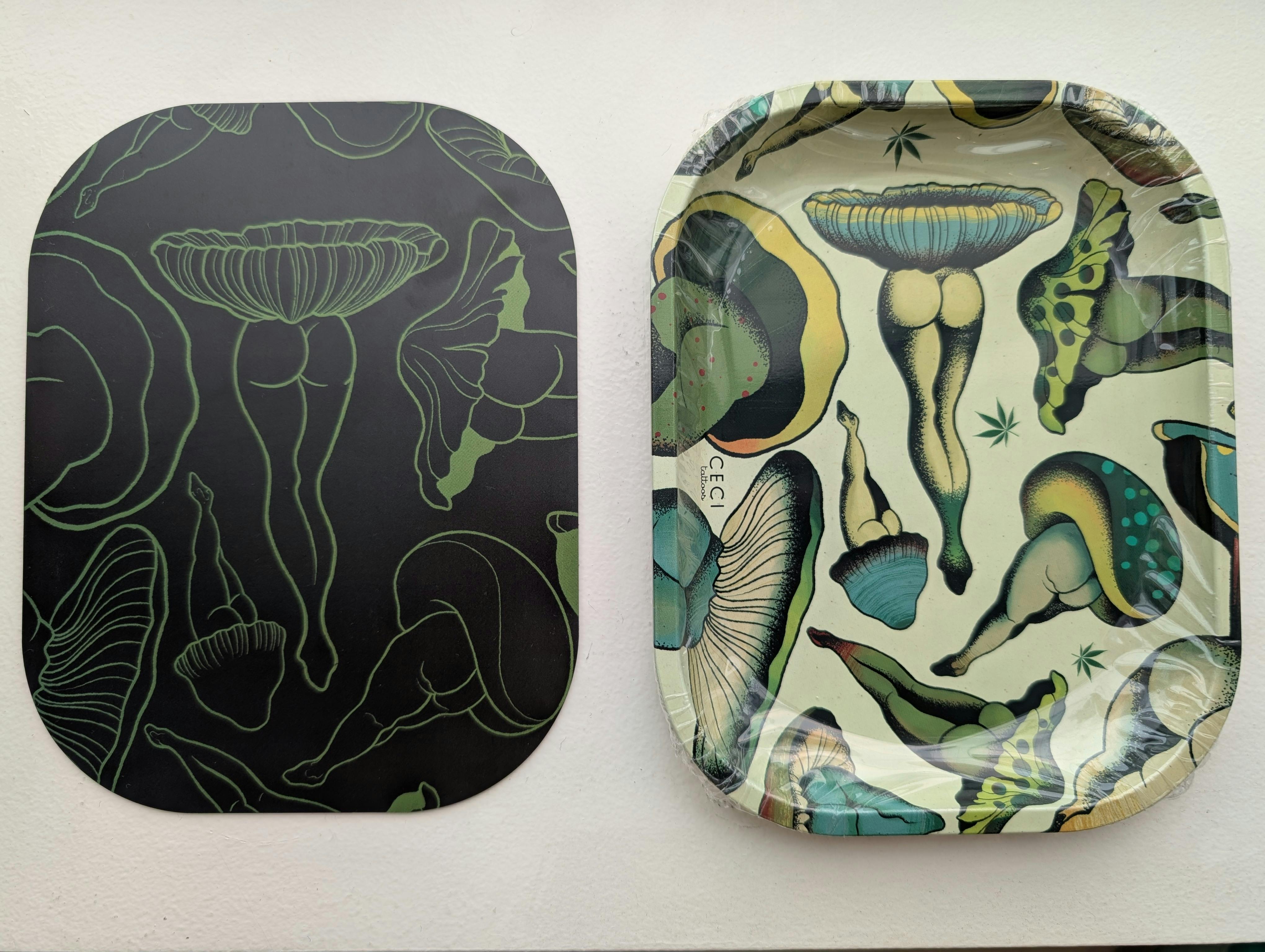 image of Mush Love Rolling Tray W/ Magnetic Cover