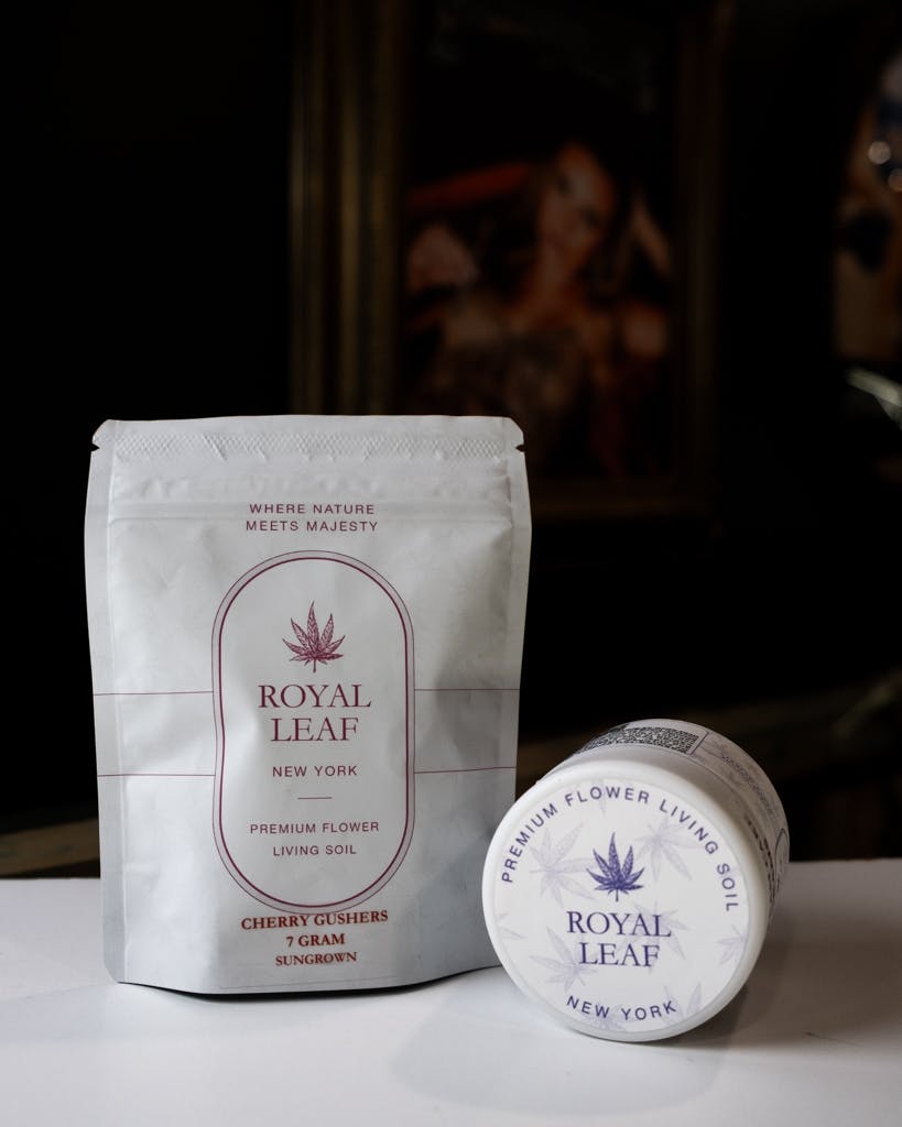 Product Royal Leaf - Cherry Gushers - 7g - Sun Grown / Living Soil Flower