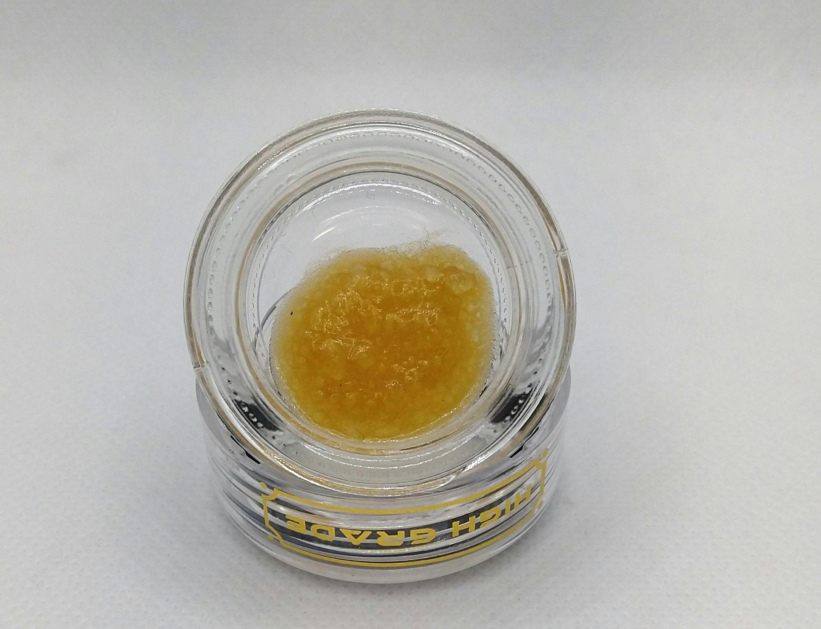 High Grade | Wizard Essence | Live Resin Applesauce Concentrate Hybrid
