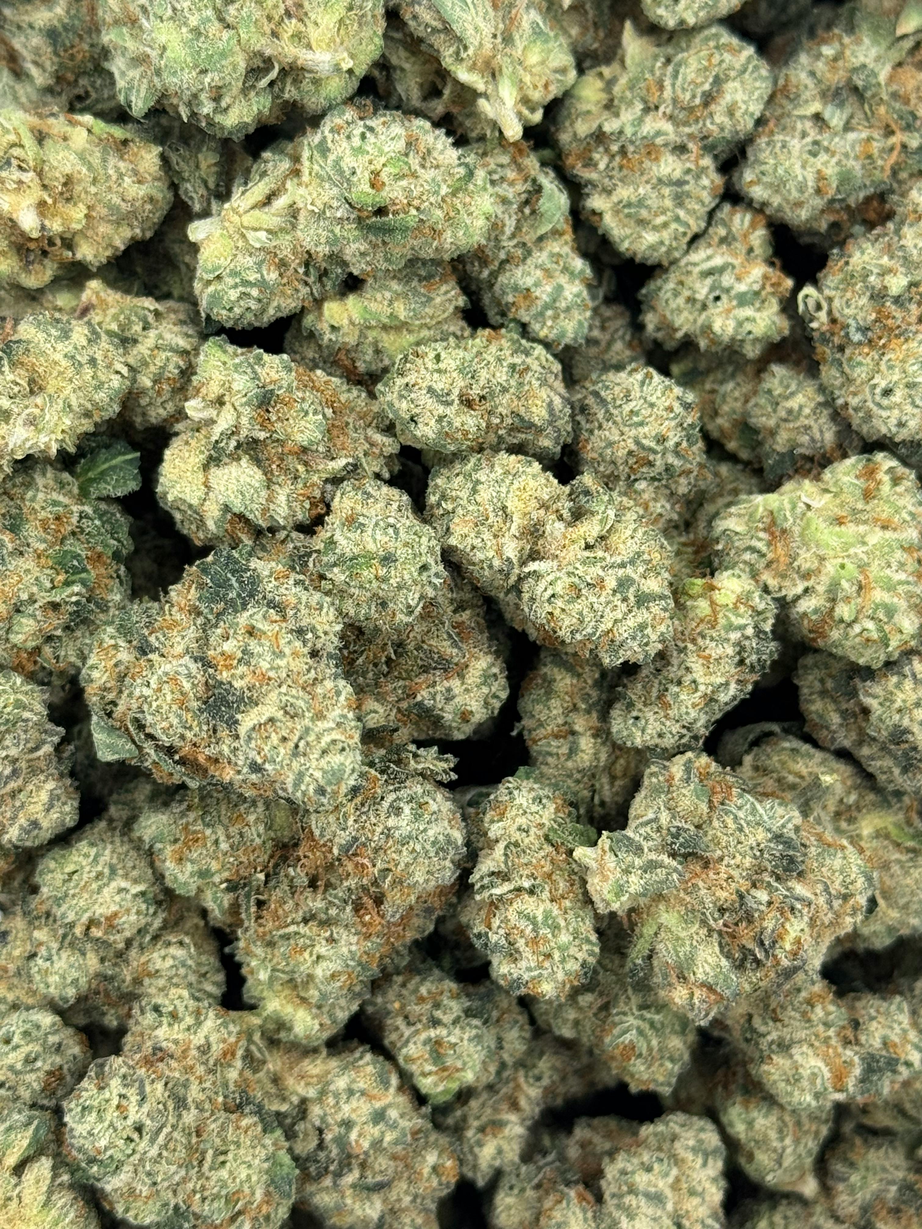 Glitter Bomb x Sweet Tea | Deli Flower (Silver)