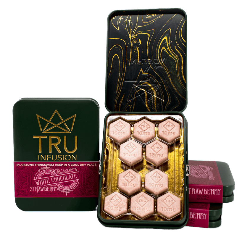 TRU Infusion Edibles: Strawberries & Cream Chocolate Bites 100mg