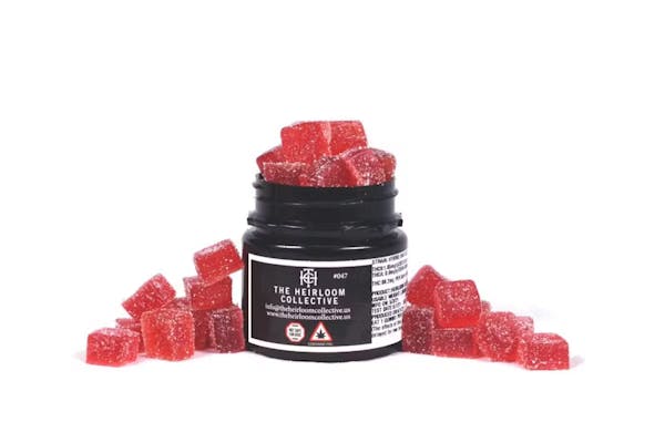 Strawberry 1:1 (THC:CBN) - 100mg Sleep Cubes - The Heirloom Collective