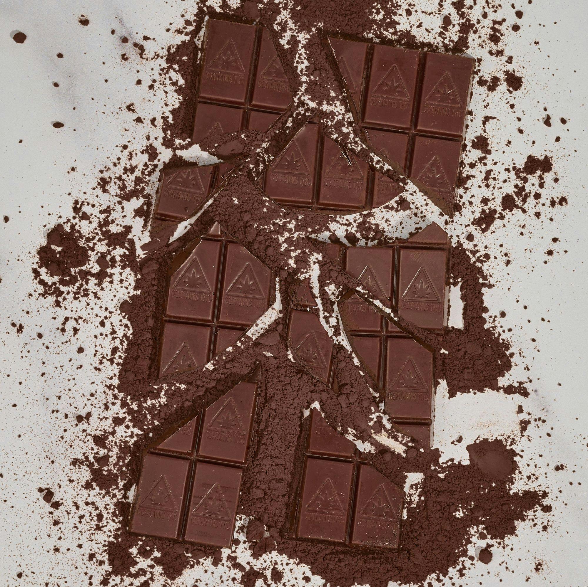 413 Dark Chocolate Bar FS | 100mg | Berkshire Roots Adult Use