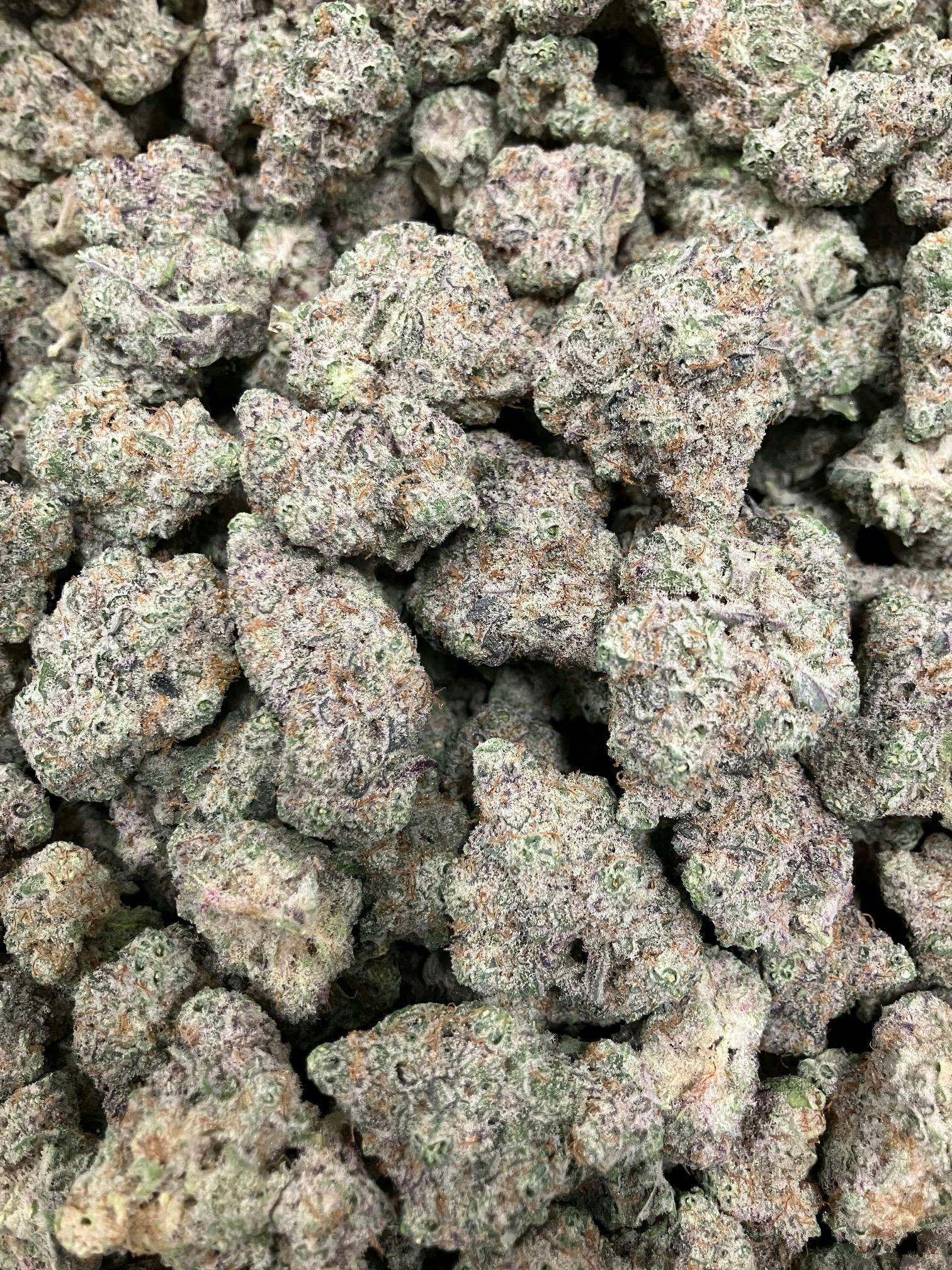 Product: Harbor Farmz | Sour Diesel | Sativa | Bulk Flower | Silver