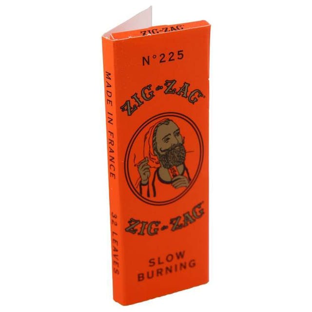 Our most popular Zig-Zag paper. The 1 ¼ size “orange” is an easy rolling, slow burning classic paper. Use with Zig-Zag roll your own tobacco. 78mm x 44mm, Made using Natural Flax Plant Fibers, 100% Natural Gum Arabic, 32 Papers per booklet.
