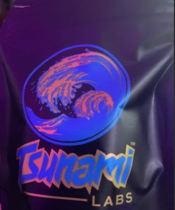 Tsunami - Cartridge Live HTE - Fruity Kush Bomb (H) (0.5g)