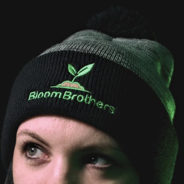 Bloom Brothers Winter Beanie Hat (1 size fits all)