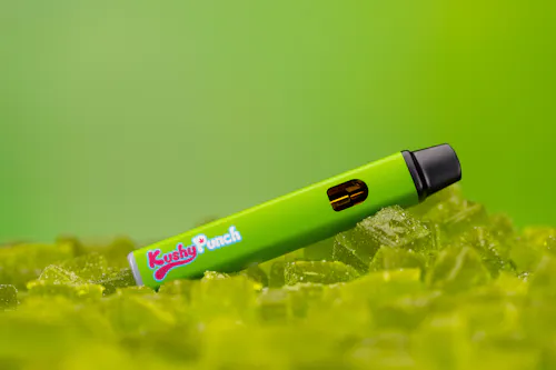 Kushy Punch – Vape – Rechargeable AIO – Sour Apple- Blast – 1g-active