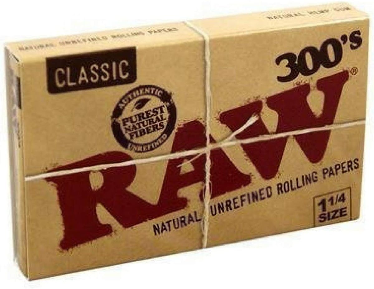 Photo of Raw 300’s Organic Rolling Papers
