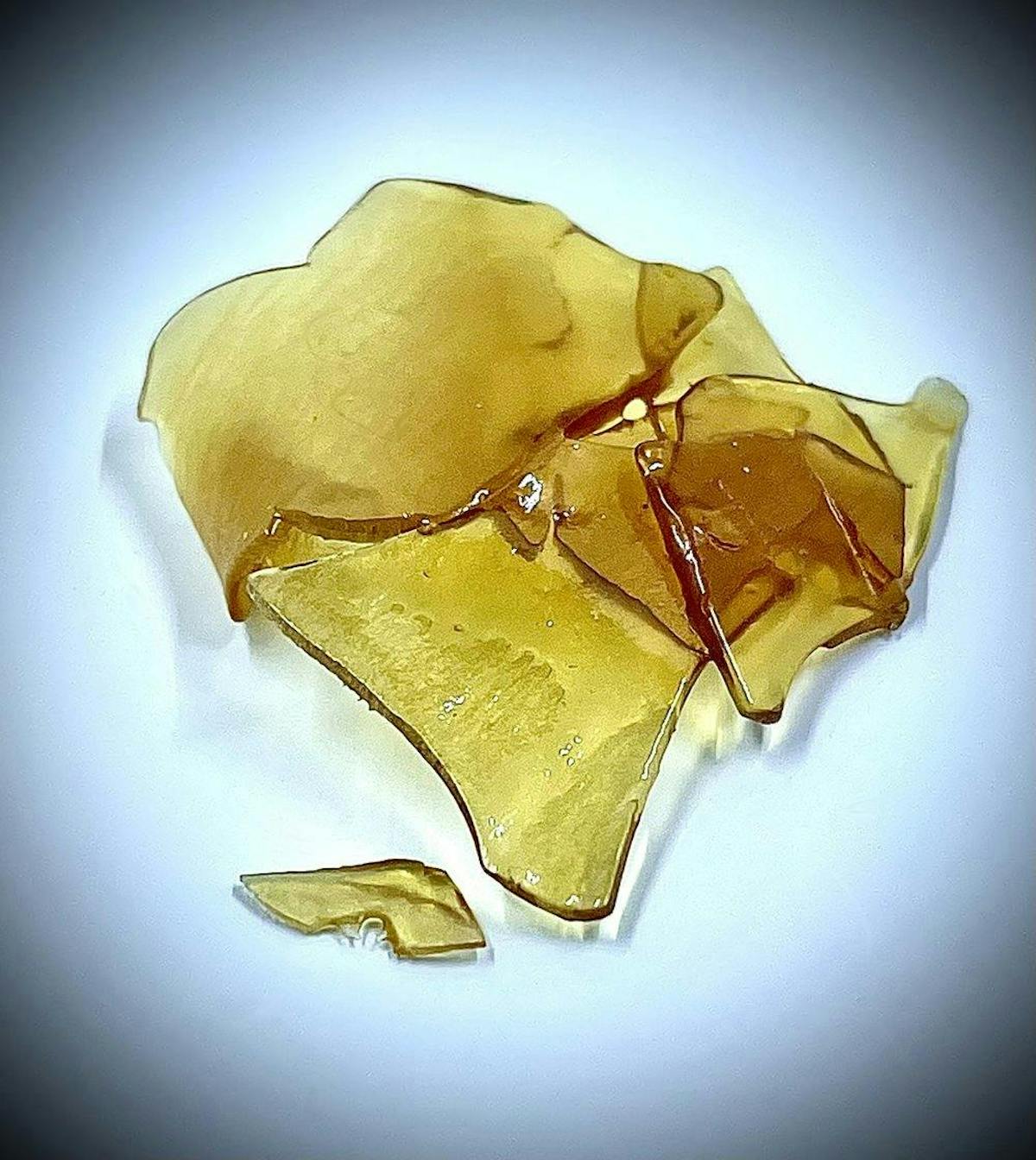 Photo of AppleScotti Dab Shatter (Covert Extraction)