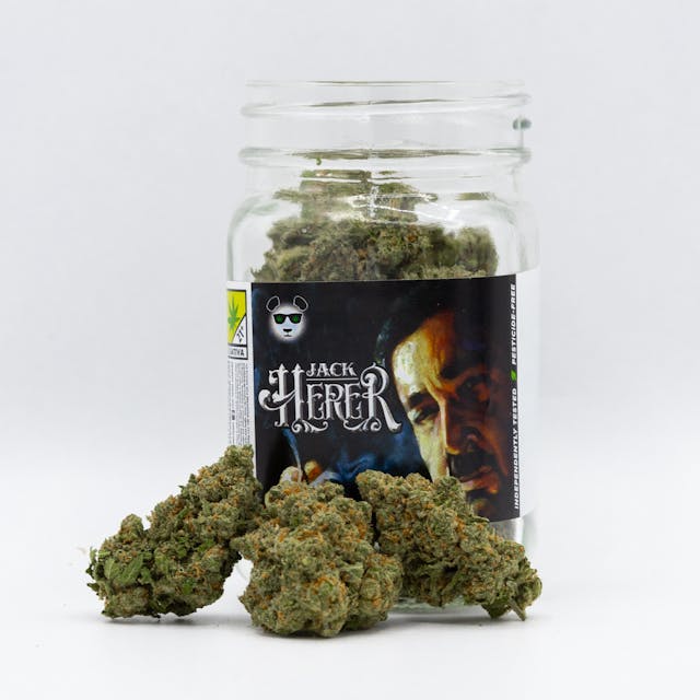 Northern Lights #5 x Haze x Skunk - (Flavors: Citrus, Lemons & Sour), (Effects: Creative, Sociable & Uplifting), (Aromas: Lemon, Woody, Sour)
