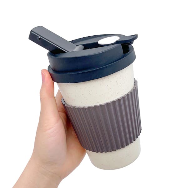 White Coffee Cup Discrete Water Pipe