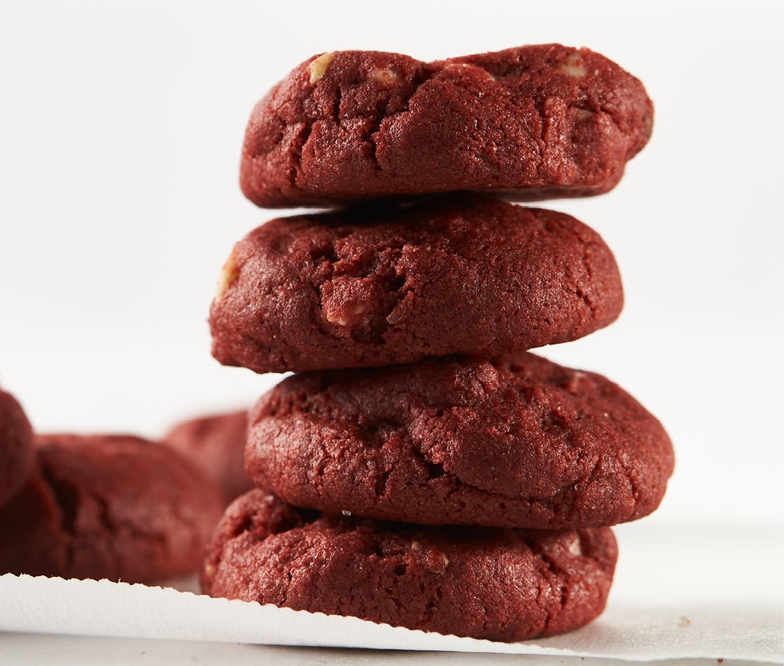 Photo of Red Velvet Hybrid Cookies