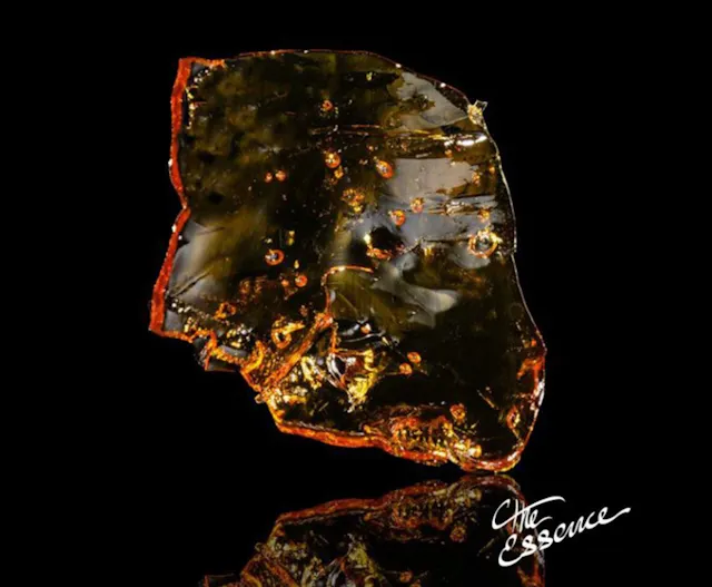 (the) Essence Shatter Wedding Kush Mints 1g (hybrid)