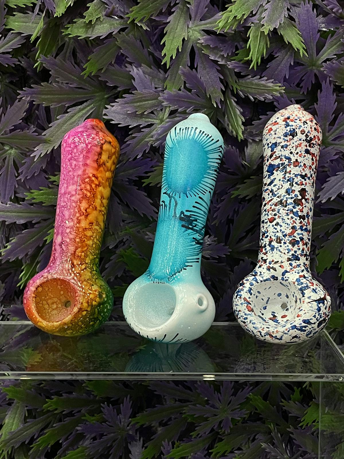 Photo of Glass Hand Pipe l Large – 4″ I Multicolor