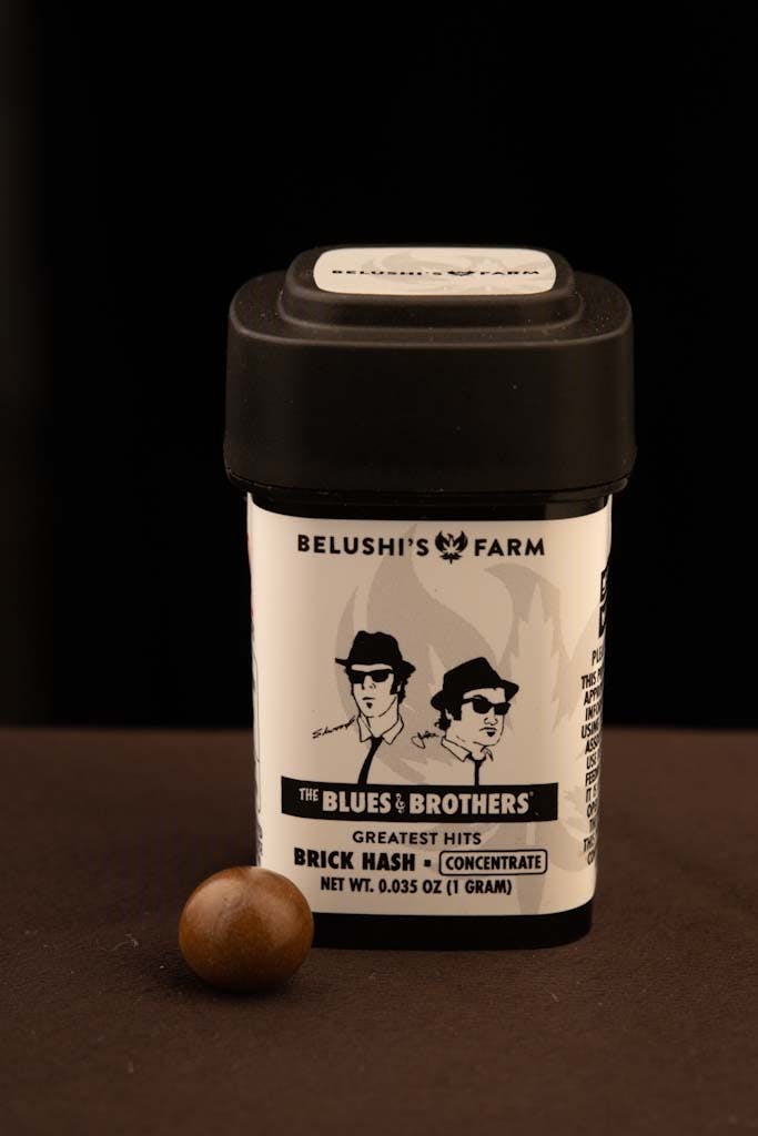 Brick Hash | Blue Dream Blowfish | 1g | Belushis Farm - Canna Provisions