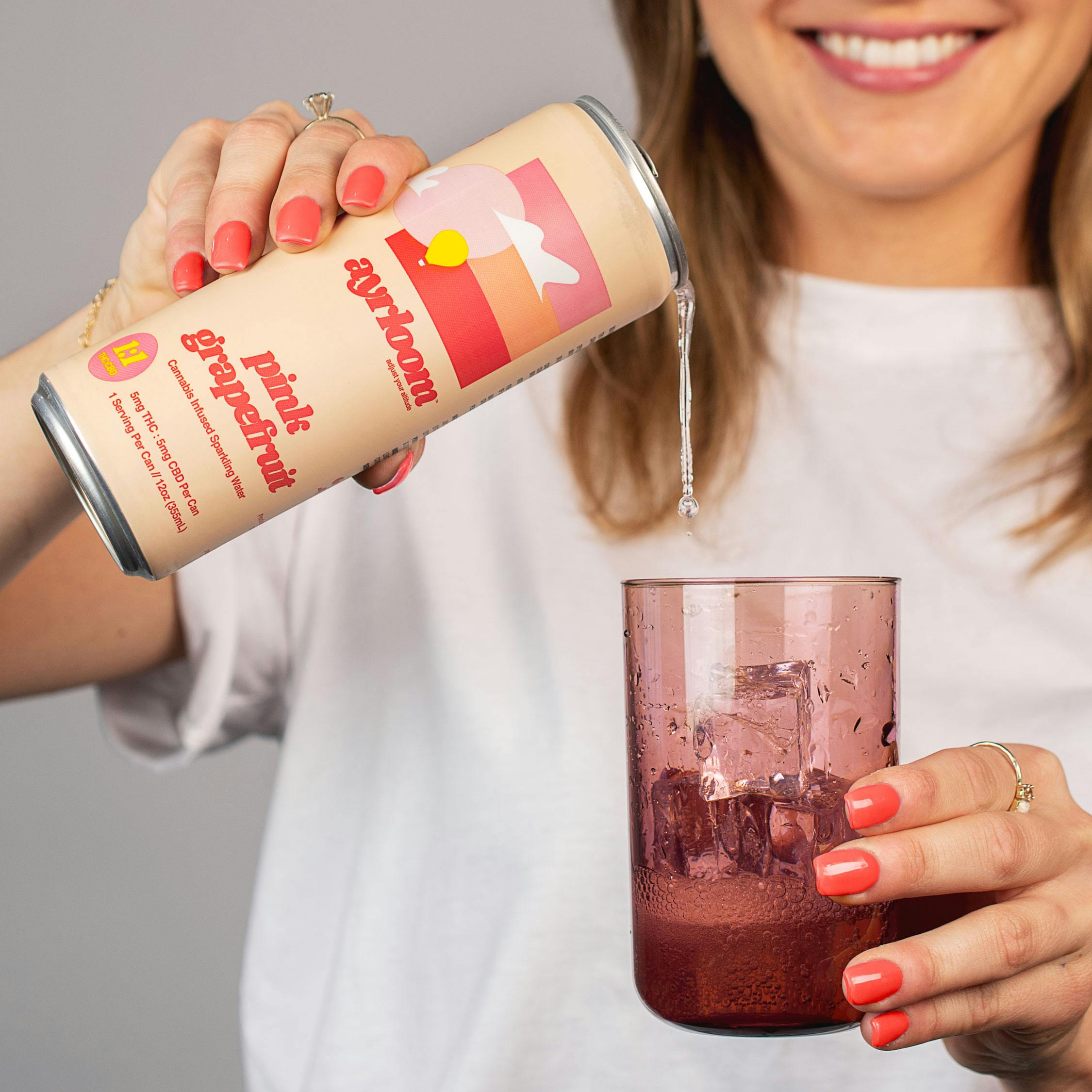 Photo of Pink Grapefruit 1:1 Infused Sparkling Water 4-pack | 20mg