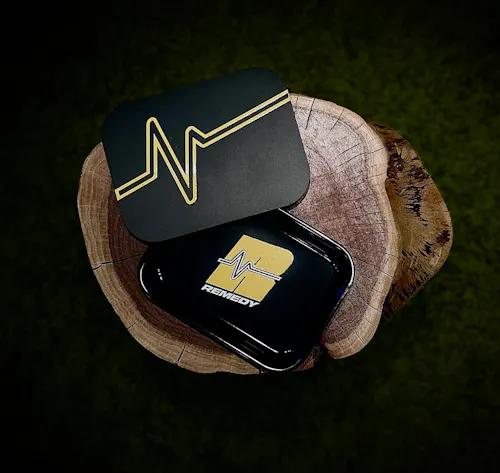 Remedy Pulse Magnetic Rolling Tray-active