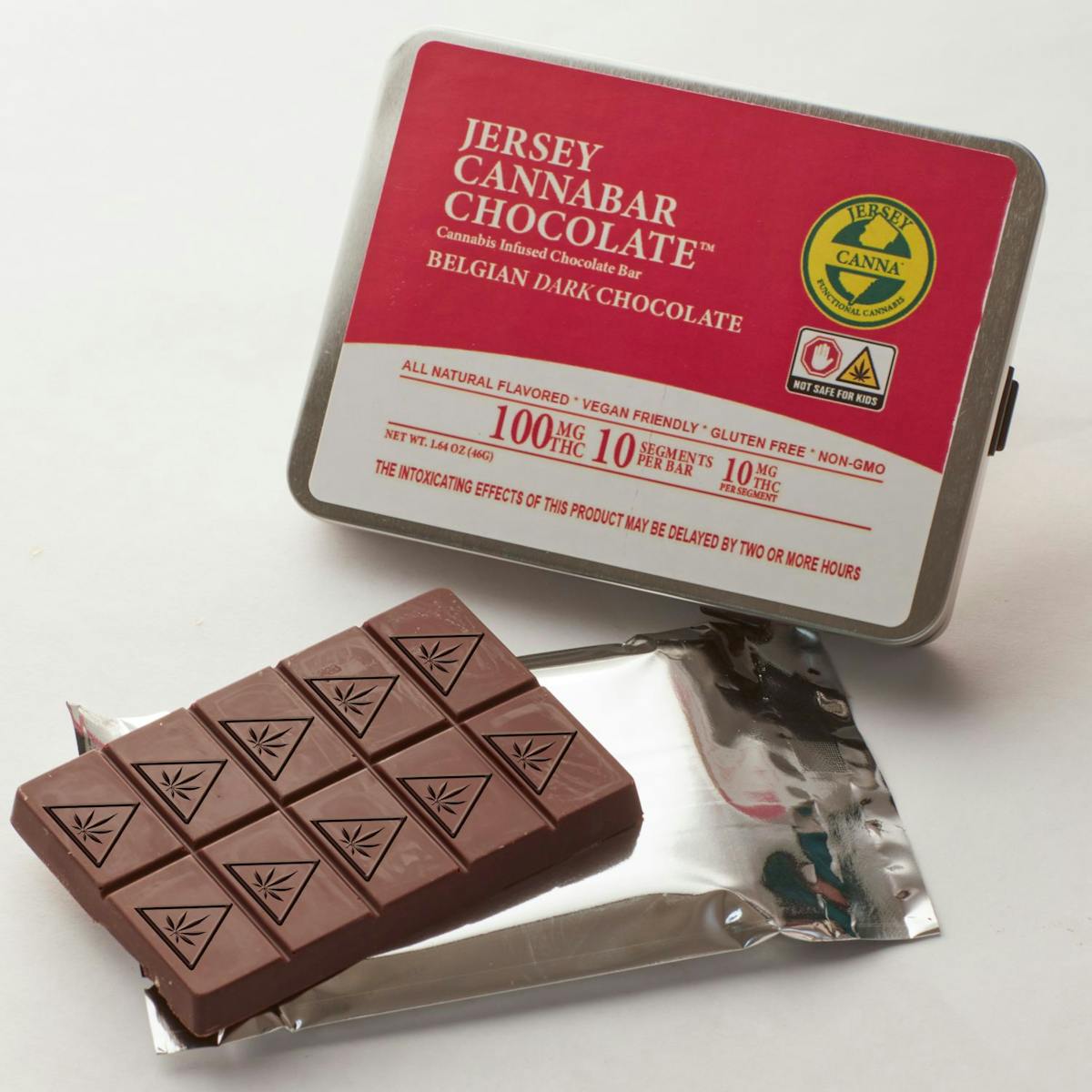 Photo of Inclusion Gourmet l Dark Cannabar l 10 Pieces l 100mg