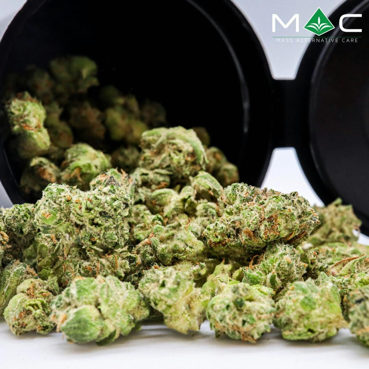 Photo of MAC Space Center Smalls 7g