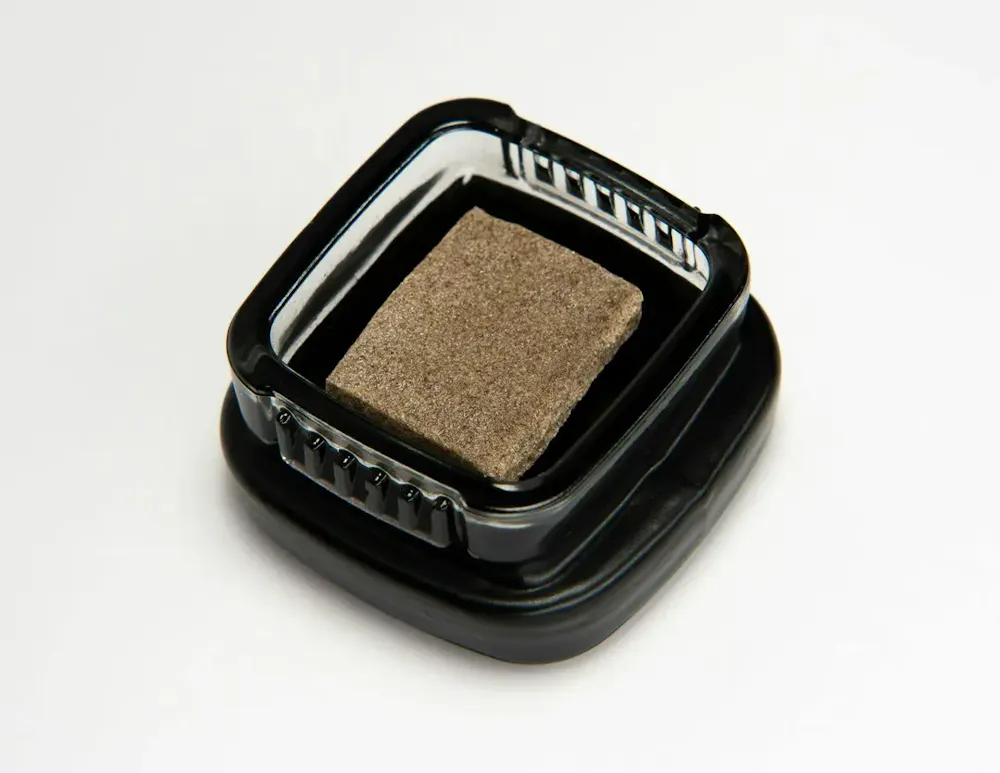 Product House Of Sacci - Blonde Hash - 1g - Sativa Hash Cube