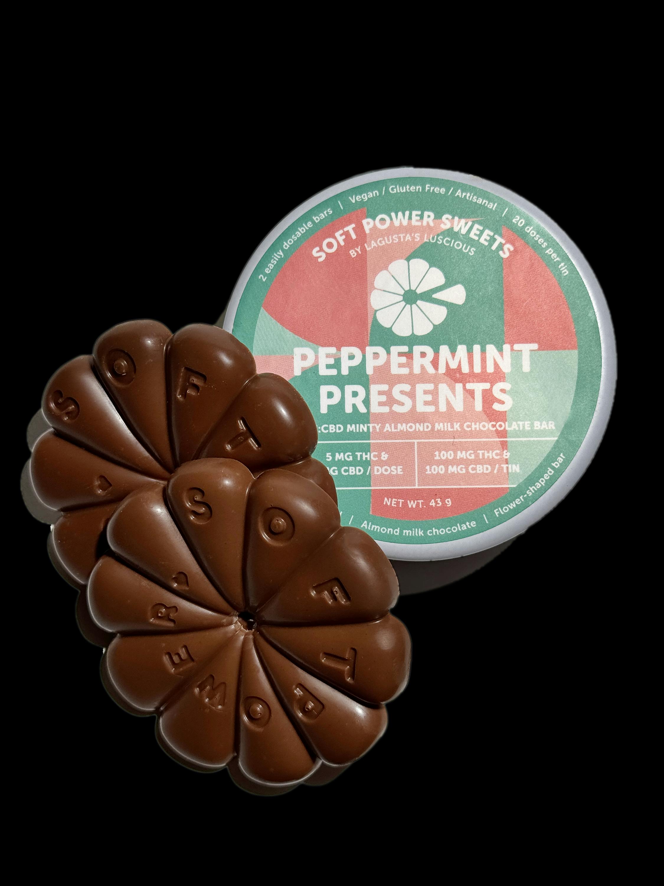 Photo of Peppermint Presents mint chocolate bars 2:1 CBD 100mg