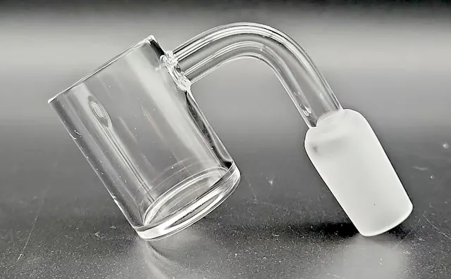 Phoenix Star Glass Flat Bottom Bucket Banger 10mm/90 (glassware)