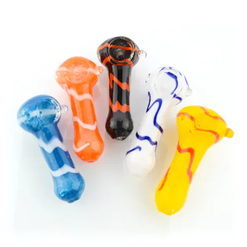 3.5′ Hand Pipe Color Fir Glass with Rasta Swirling Lines-1