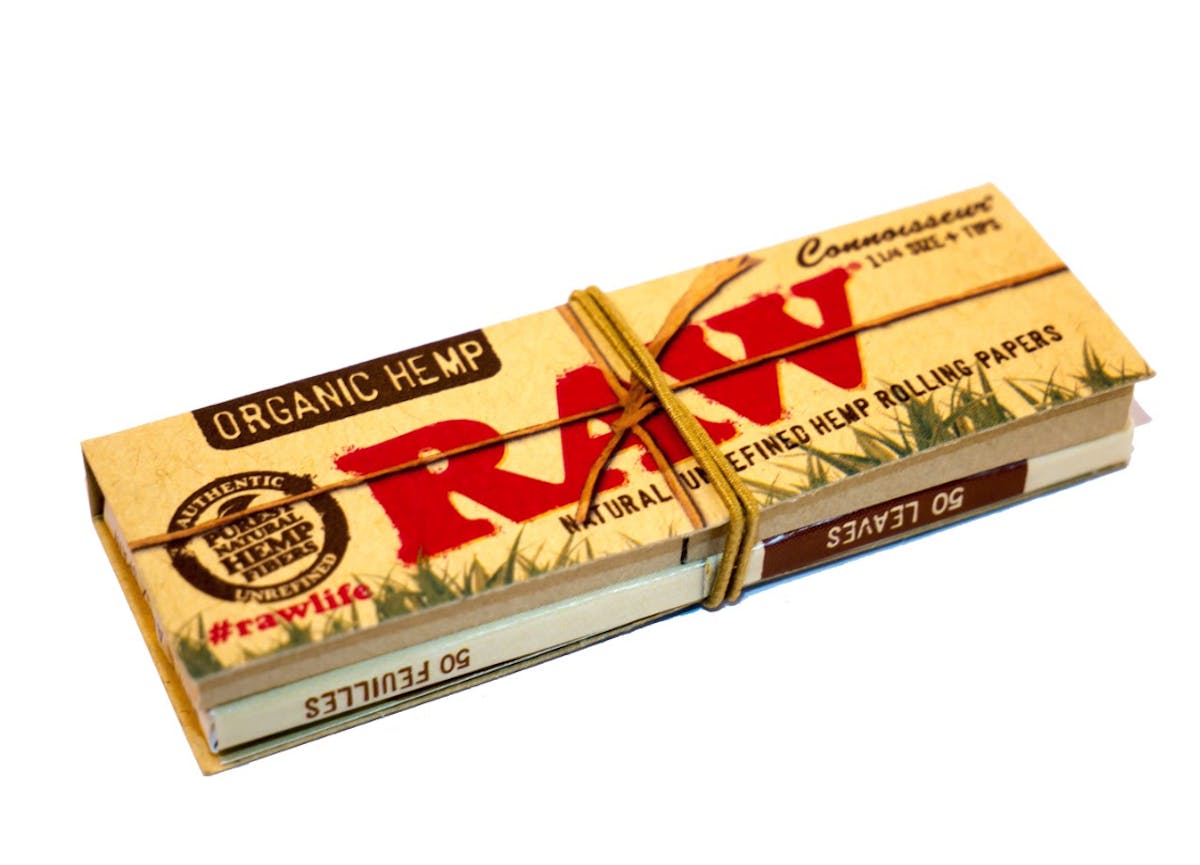 Image of Raw Connoisseur 1 1/4 Size Slim with Tips